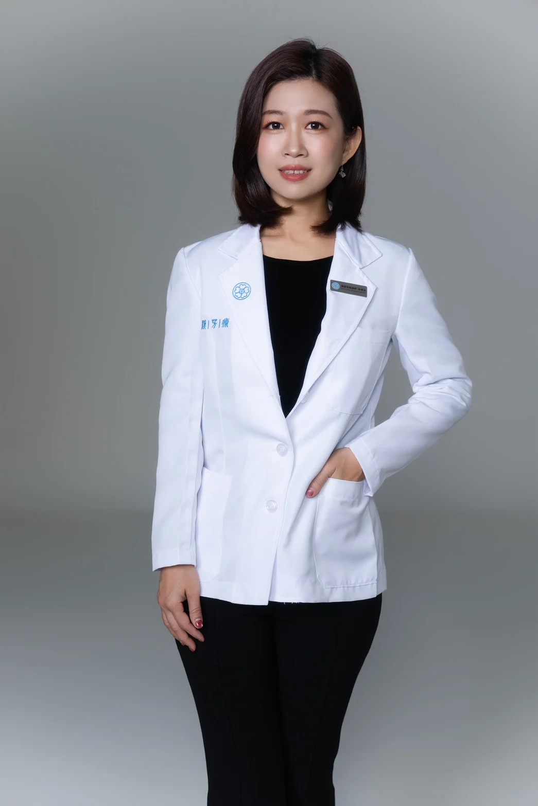 伊蘿美學19創辦人愛米形象照
